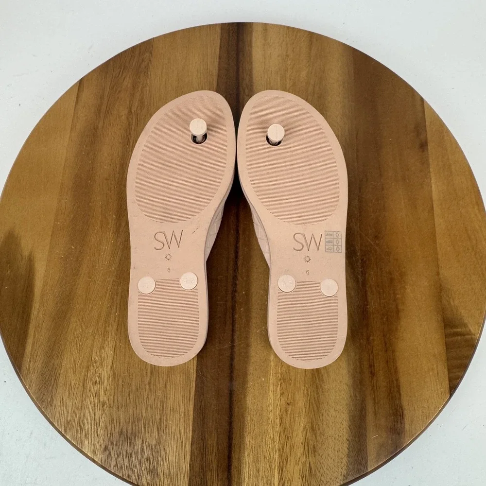 New Womens Stuart Weitzman Pink Embossed Slip On Flip Flops Thong Sandals Size 6